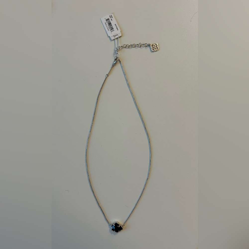 Kendra Scott NWT Silver & Black Tess Necklace